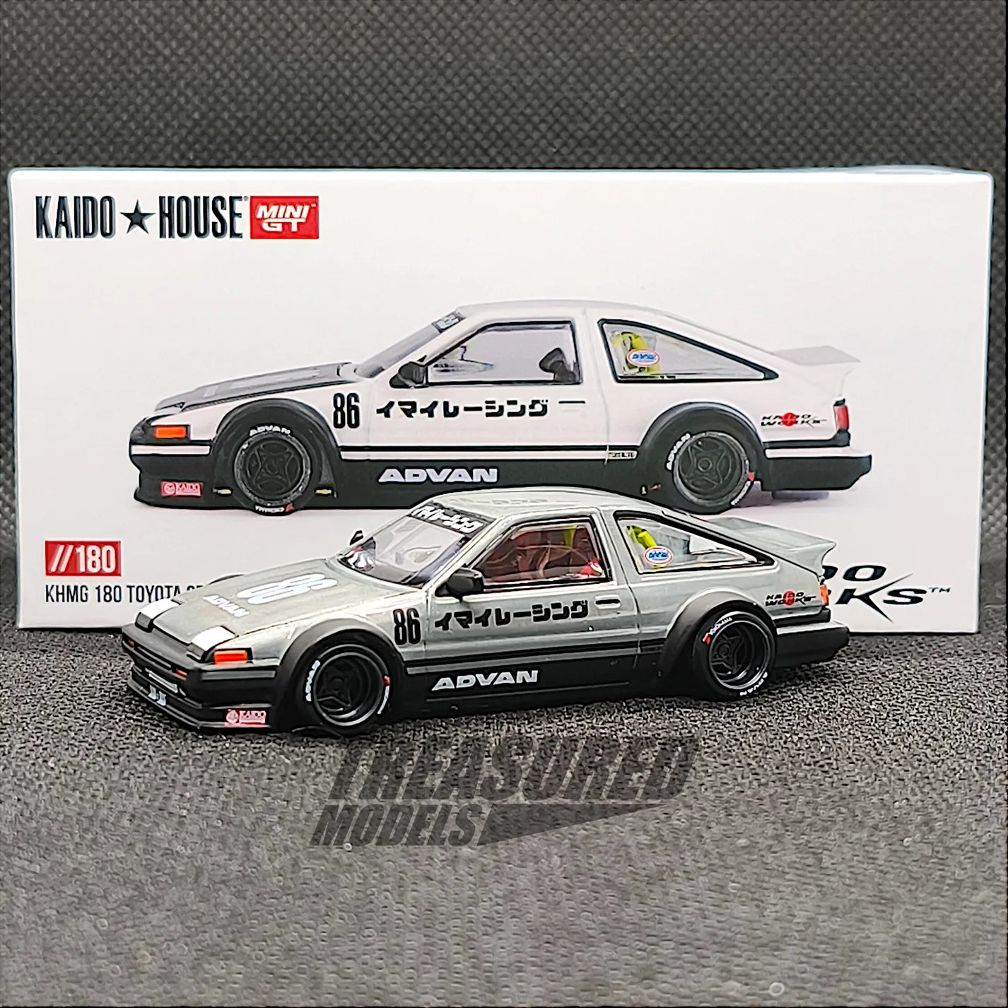 Toyota Sprinter Trueno AE86 KHMG Chase Edition Silver Black 1:64