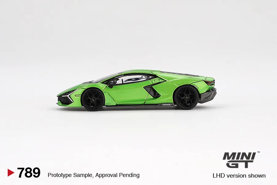 Lamborghini Revuelto Green Metallic 1:64