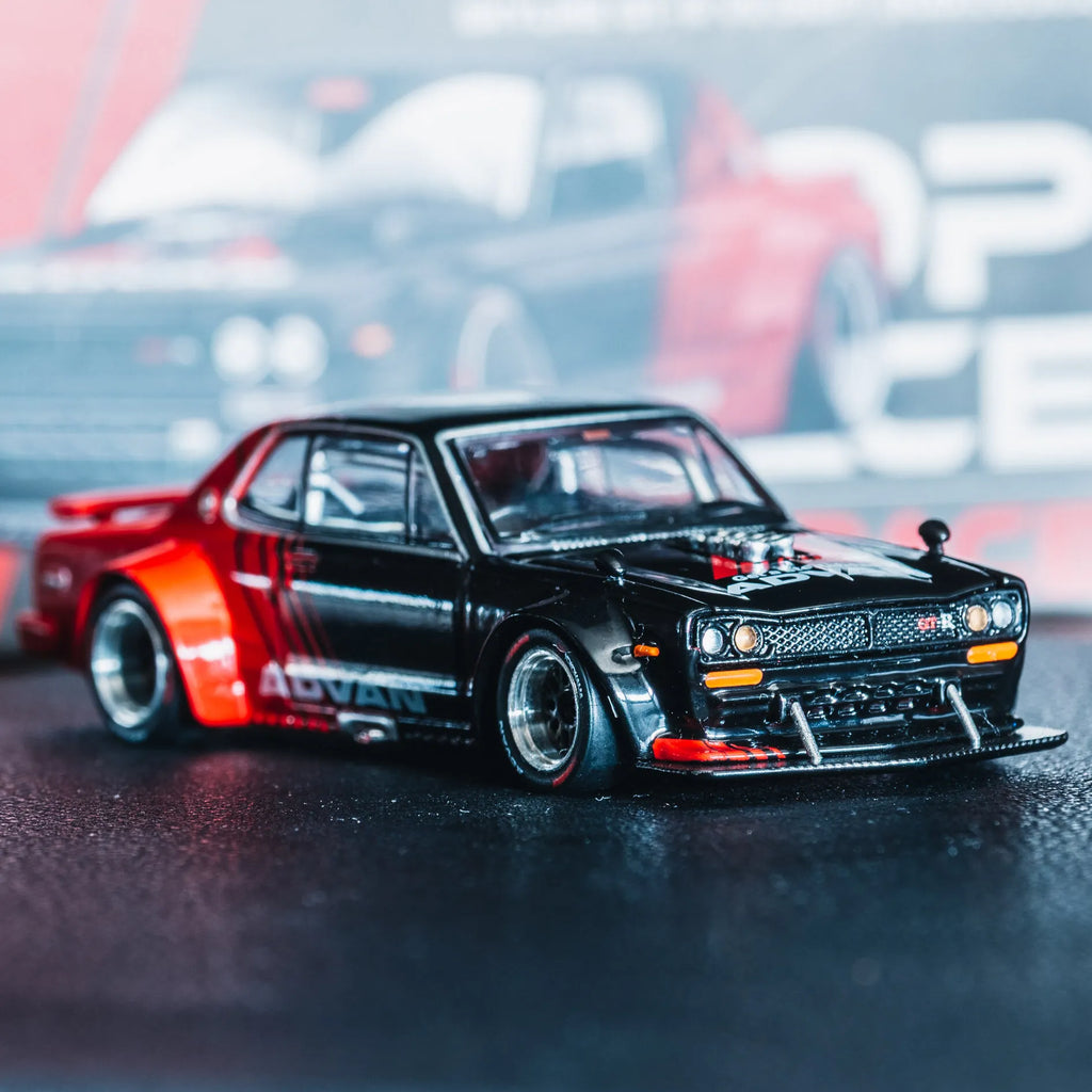 Nissan Skyline Kenmeri GT-R V8 Drift Advan Red Black 1:64