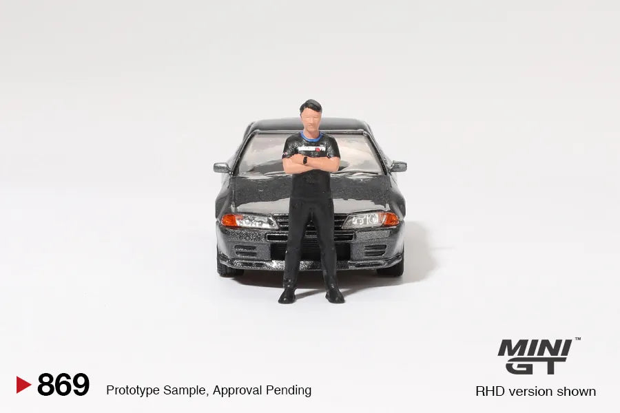 Nissan Skyline GT-R R32 Grey with Figure 1:64